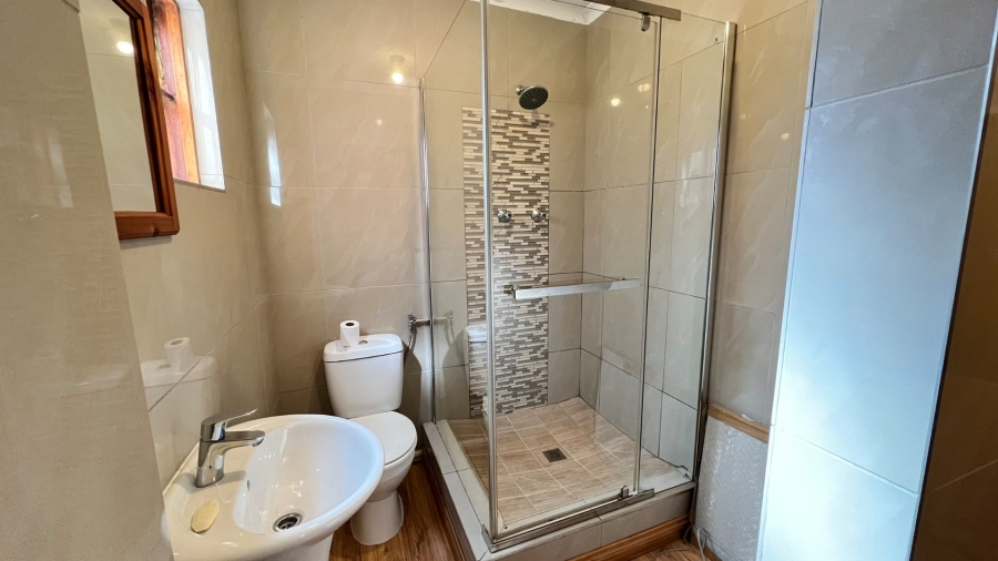 3 Bedroom Property for Sale in Langenhovenpark Free State